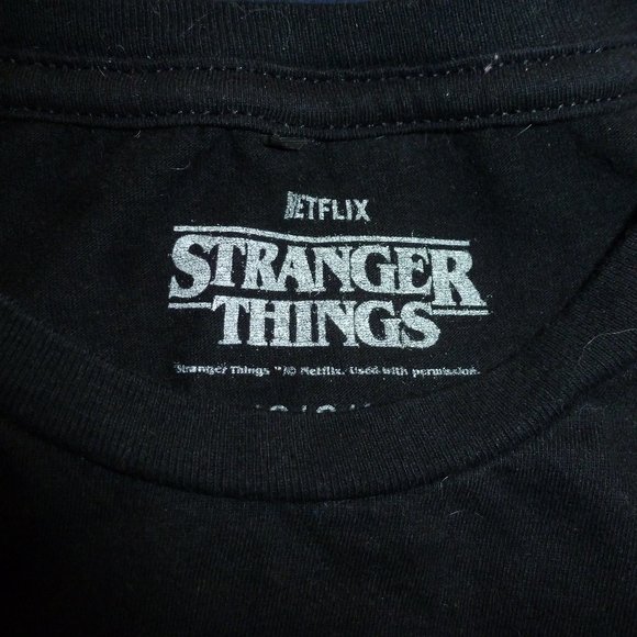 Stranger things Hellfire Club black image  T-shirt   short sleeve - Picture 2 of 6